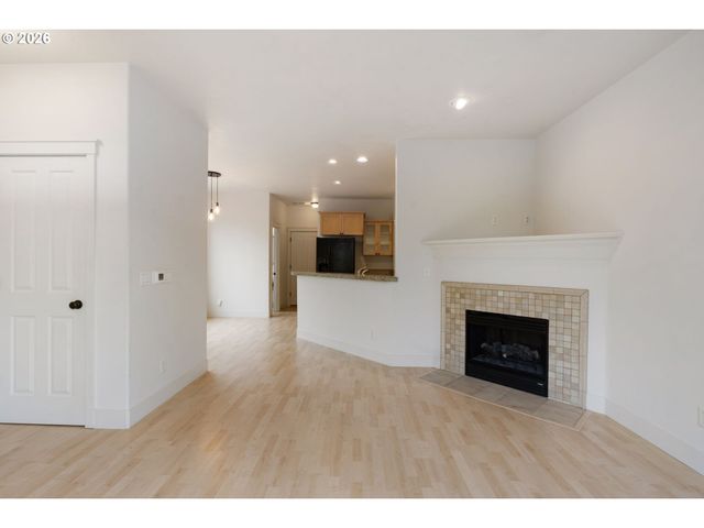 1184 Se ALIKA Ave, Hillsboro, OR 97123