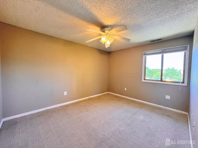 513 Ravens Crest Drive, Plainsboro, NJ 08536