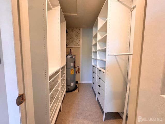 513 Ravens Crest Drive, Plainsboro, NJ 08536