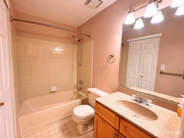 513 Ravens Crest Drive, Plainsboro, NJ 08536