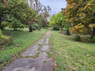 31W184 Wolsfeld Drive, Elgin, IL 60120