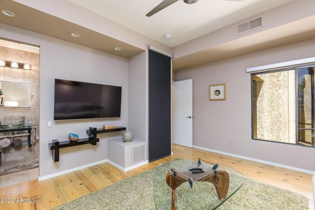 4612 N 65TH Street N, Scottsdale, AZ 85251