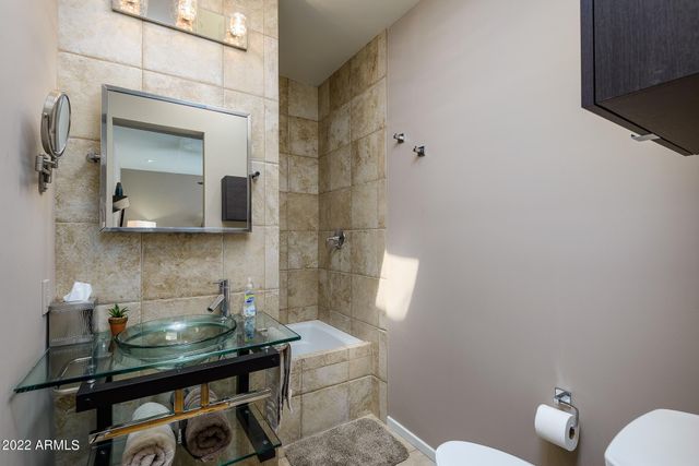 4612 N 65TH Street N, Scottsdale, AZ 85251