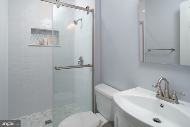 1528 WESTMORELAND ST, Mclean, VA 22101