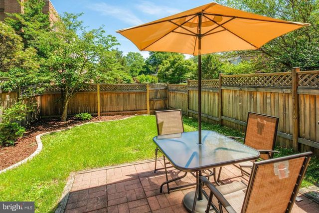 1528 WESTMORELAND ST, Mclean, VA 22101