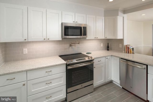 1528 WESTMORELAND ST, Mclean, VA 22101