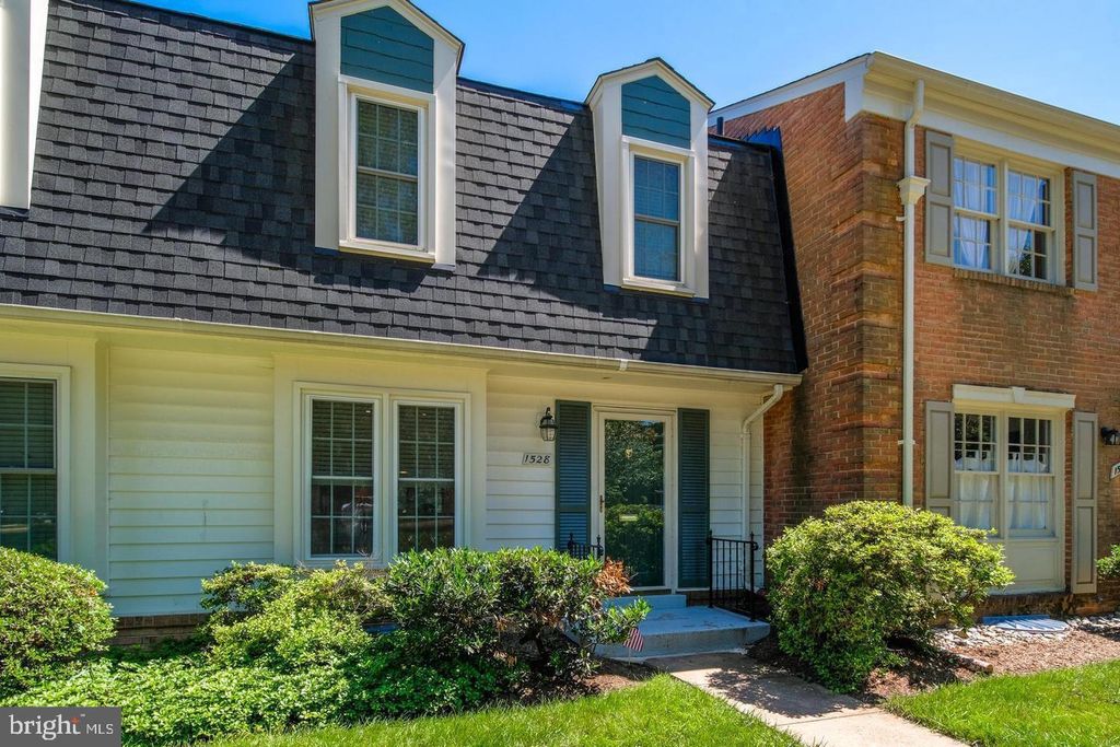 1528 WESTMORELAND ST, Mclean, VA 22101