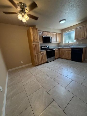 1438 N Shill Drive Apt 103, Mesa, AZ 85201