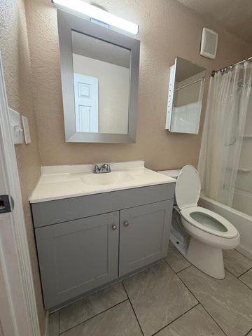 1438 N Shill Drive Apt 103, Mesa, AZ 85201