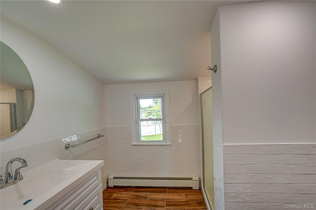 69 Allan Drive, East Norwich, NY 11732