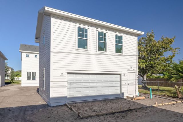 2915 12TH STREET N, St Petersburg, FL 33704