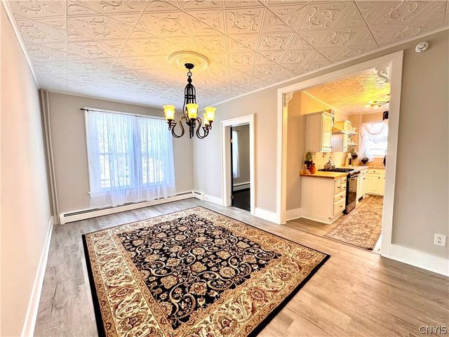 25 Logan Street, Auburn, NY 13021