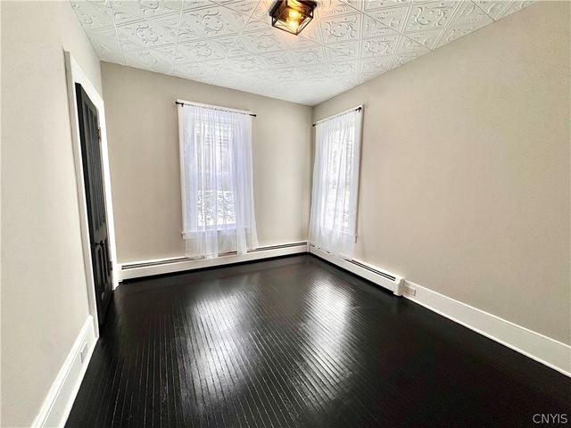 25 Logan Street, Auburn, NY 13021