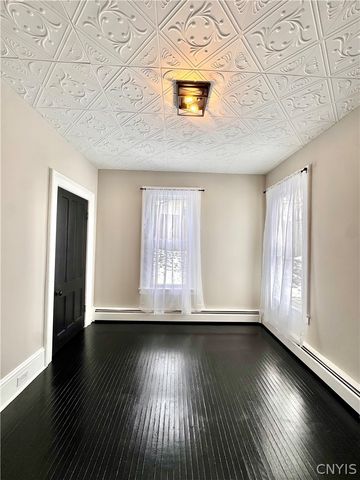 25 Logan Street, Auburn, NY 13021