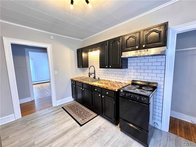 25 Logan Street, Auburn, NY 13021