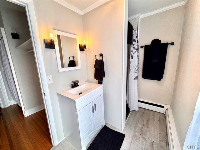 25 Logan Street, Auburn, NY 13021