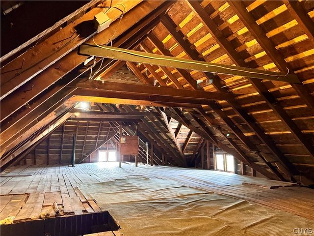 25 Logan Street, Auburn, NY 13021