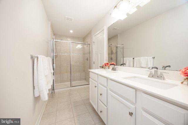 265 CHASE DR, Downingtown, PA 19335