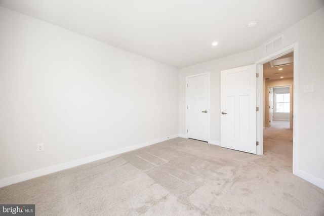 265 CHASE DR, Downingtown, PA 19335