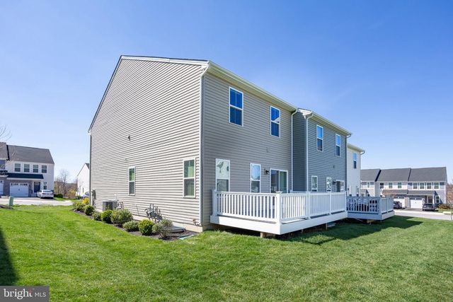 265 CHASE DR, Downingtown, PA 19335