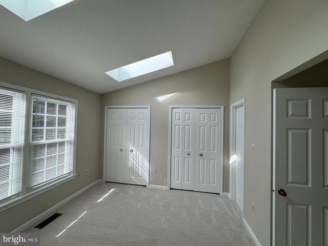 6307 CHIMNEY WOOD CT, Alexandria, VA 22306