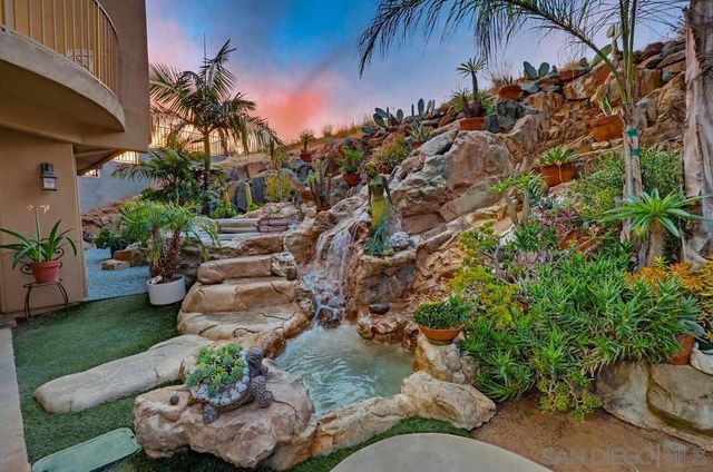 9634 Eucalyptus St, Spring Valley, CA 91977