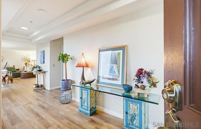 9634 Eucalyptus St, Spring Valley, CA 91977