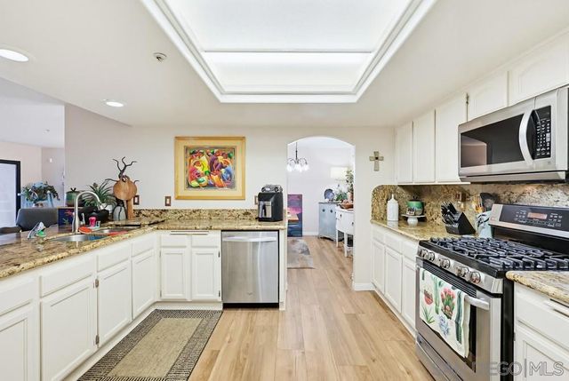 9634 Eucalyptus St, Spring Valley, CA 91977