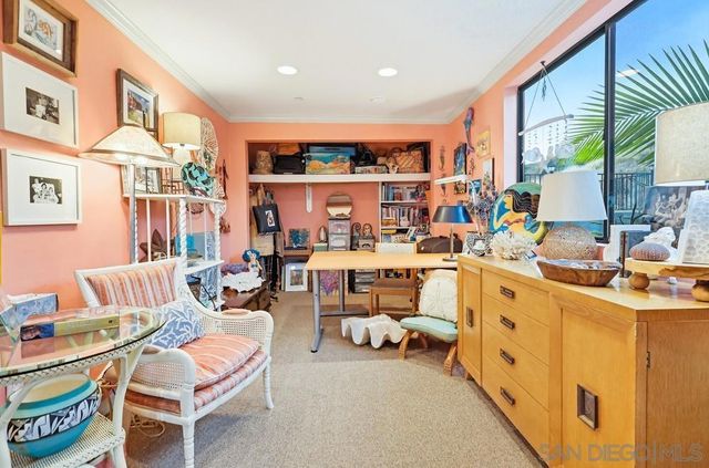 9634 Eucalyptus St, Spring Valley, CA 91977