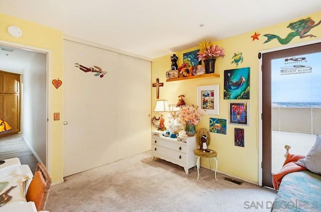 9634 Eucalyptus St, Spring Valley, CA 91977