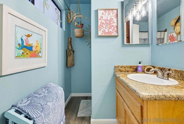9634 Eucalyptus St, Spring Valley, CA 91977