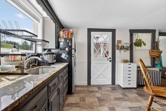 5 Pine Valley Street, Wilton, NH 03086