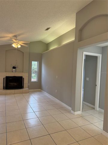 40 PALMYRA LANE, Palm Coast, FL 32164