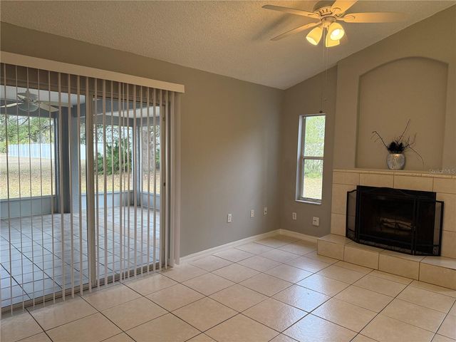 40 PALMYRA LANE, Palm Coast, FL 32164