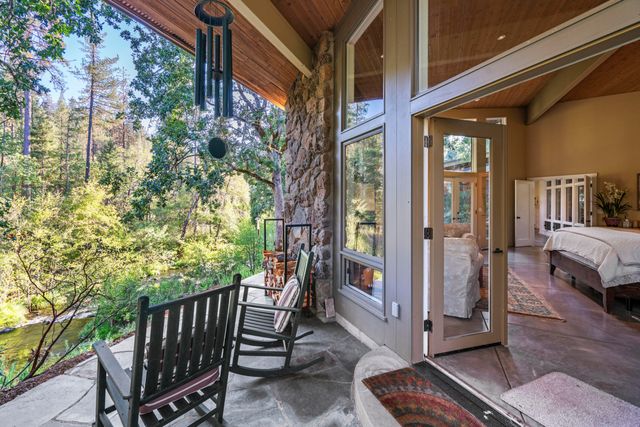 2871 Cobleigh Road, Eagle Point, OR 97524