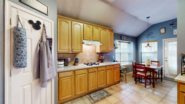 6620 Alderbrook Drive, Denton, TX 76210
