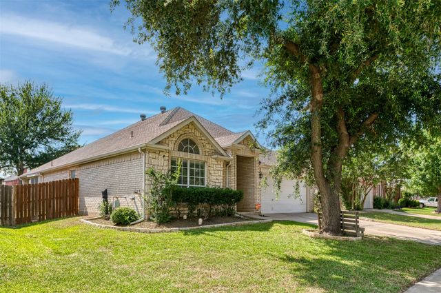 6620 Alderbrook Drive, Denton, TX 76210