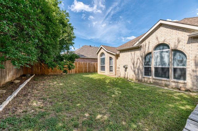 6620 Alderbrook Drive, Denton, TX 76210