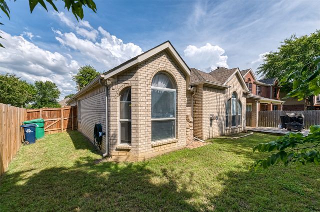 6620 Alderbrook Drive, Denton, TX 76210