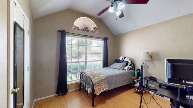 6620 Alderbrook Drive, Denton, TX 76210