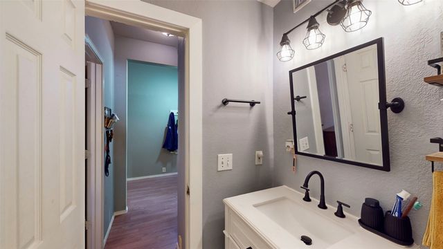 6620 Alderbrook Drive, Denton, TX 76210