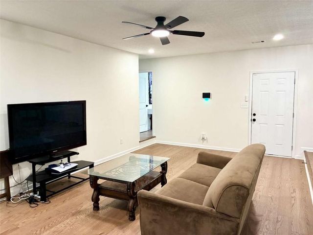 2830 FOX HALL Lane, Atlanta, GA 30349