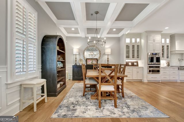 30 South Shore Drive, Newnan, GA 30263