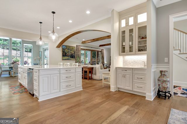30 South Shore Drive, Newnan, GA 30263