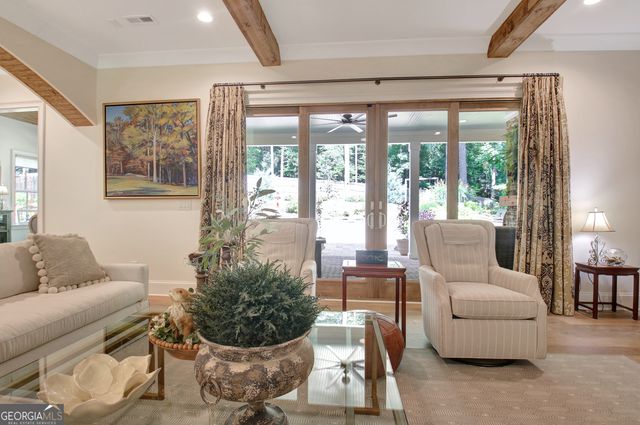 30 South Shore Drive, Newnan, GA 30263