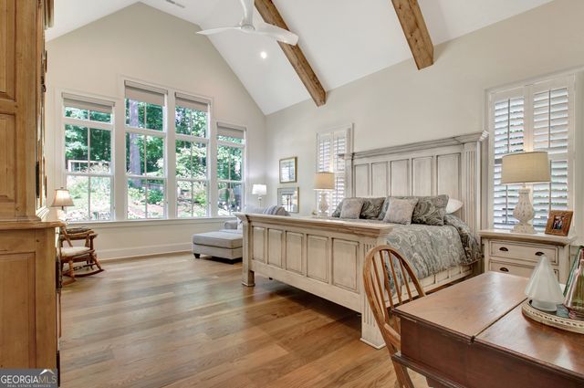30 South Shore Drive, Newnan, GA 30263