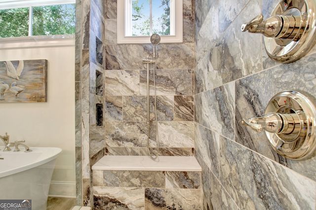 30 South Shore Drive, Newnan, GA 30263