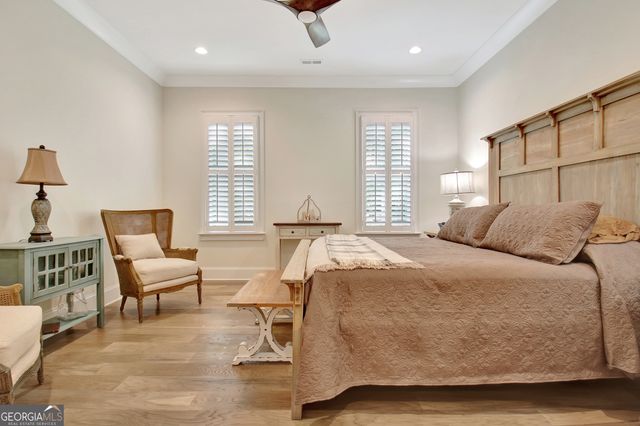 30 South Shore Drive, Newnan, GA 30263