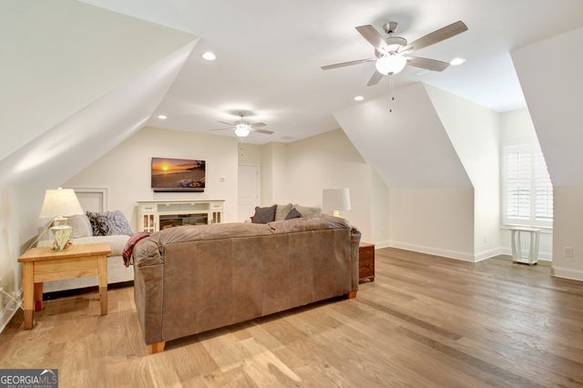 30 South Shore Drive, Newnan, GA 30263