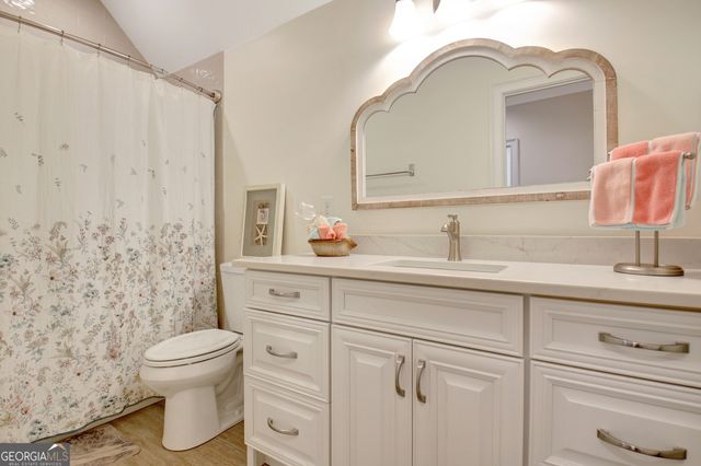 30 South Shore Drive, Newnan, GA 30263